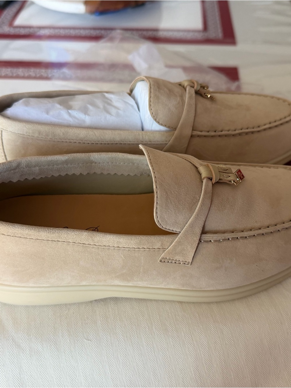 unisex beige Suede Tassel Loafers with Gold Accents size Euro40/W9 - Picture 2 of 7